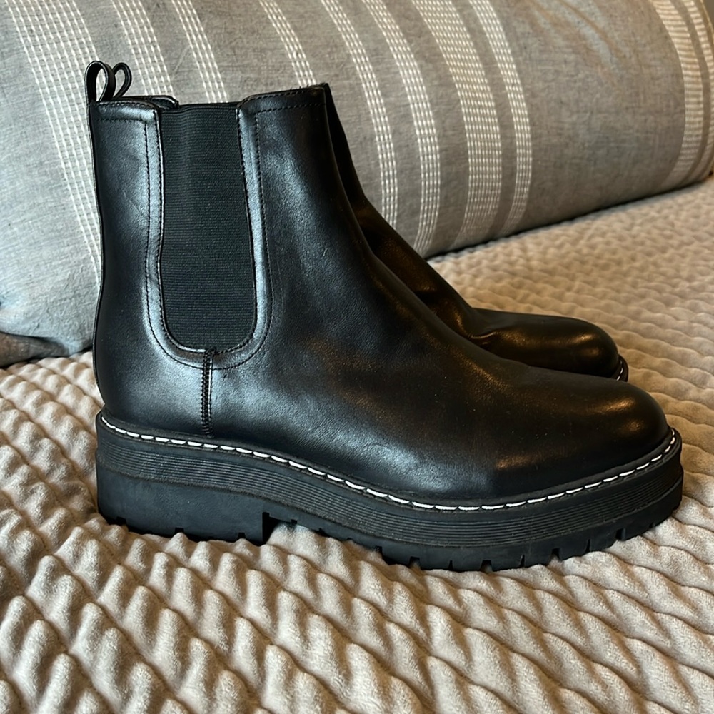 Marc Fisher chelsea boots